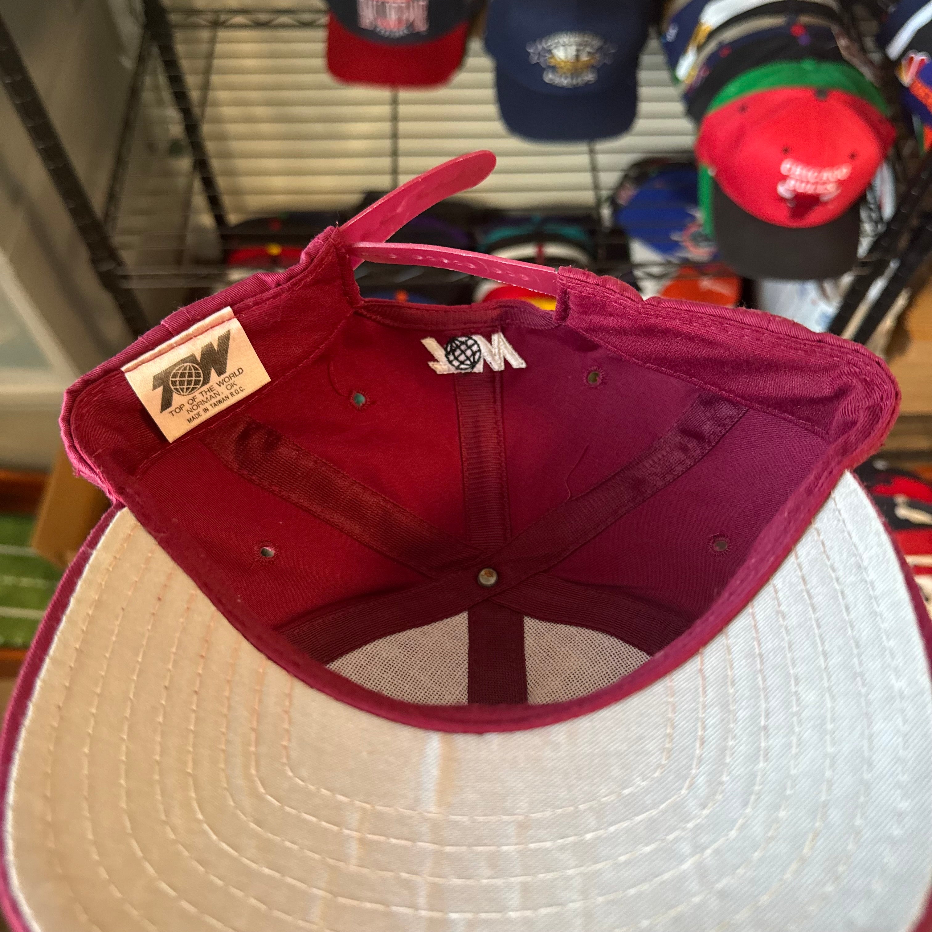 Oklahoma University Sooners Red Top of the World NCAA College SnapBack *flaw
