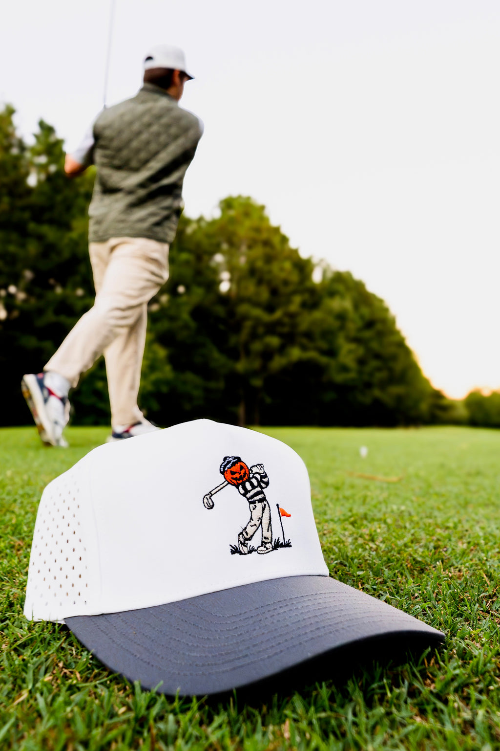 Jack-O'Laus Golf Snapback