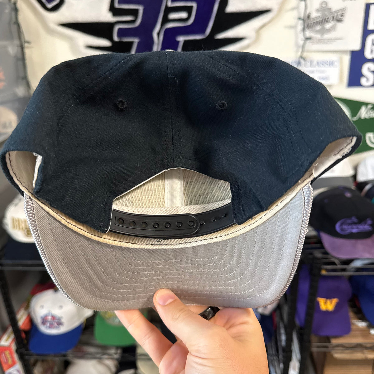 New England Patriots Black Plain Logo with Metallic Brim NFL Football Snapback