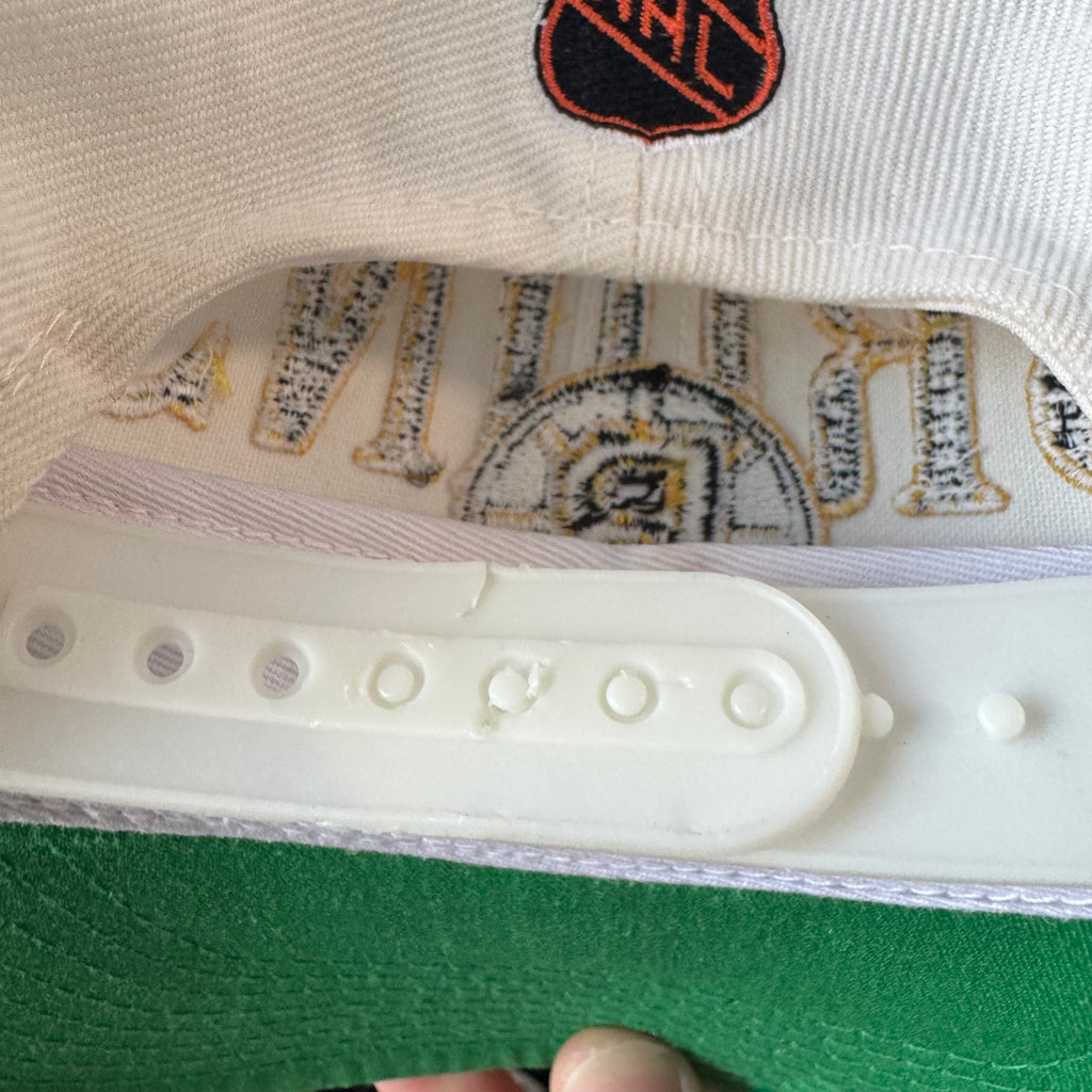 Boston Bruins Sports Specialties Laser NHL Hockey Snapback Hat
