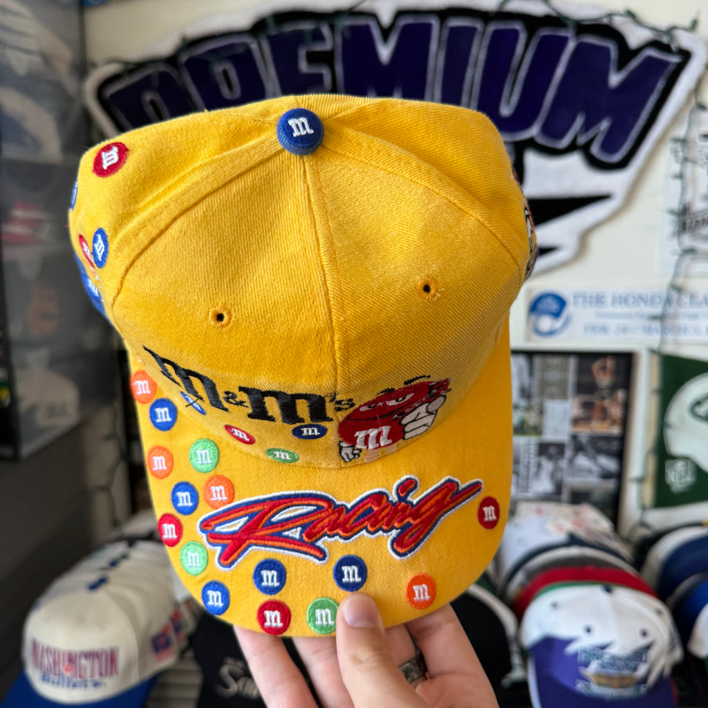 M&M