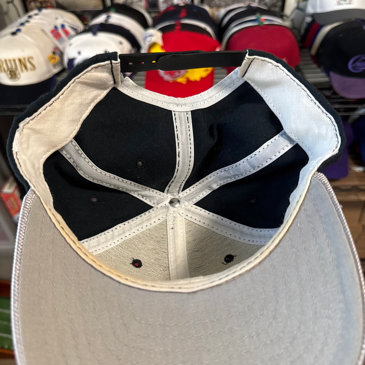 New England Patriots Black Plain Logo with Metallic Brim NFL Football Snapback