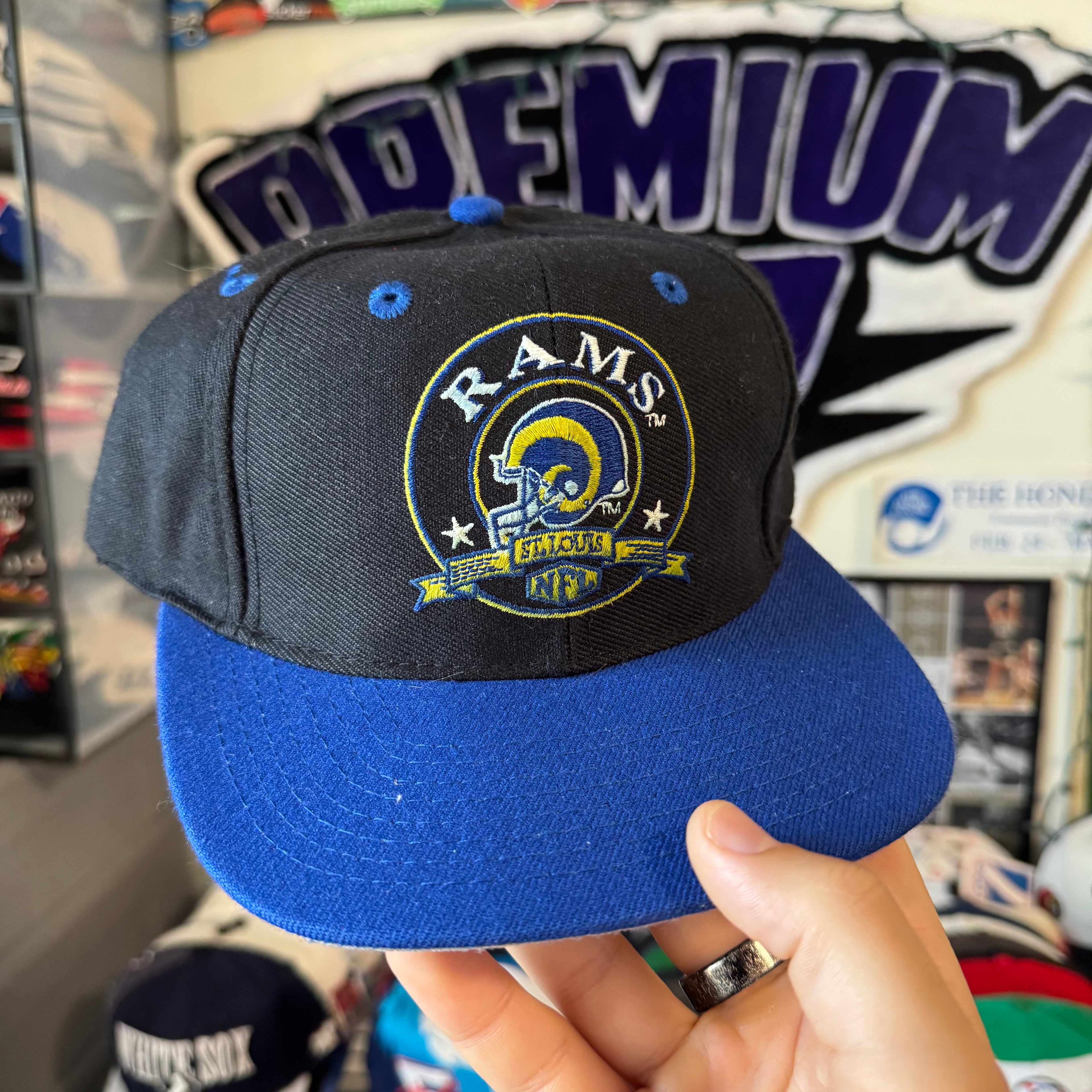 St. Louis Rams Circle Helmet Logo NFL Snapback Hat