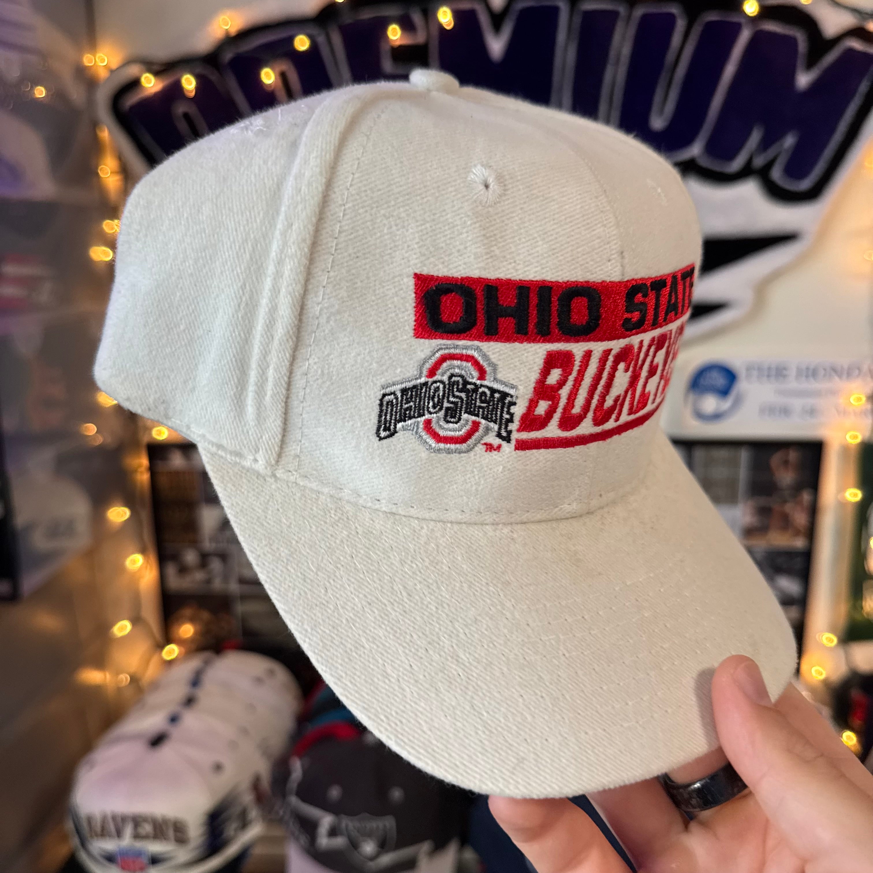 Ohio State Buckeyes Shallow Fit White Logo Athletic Snapback