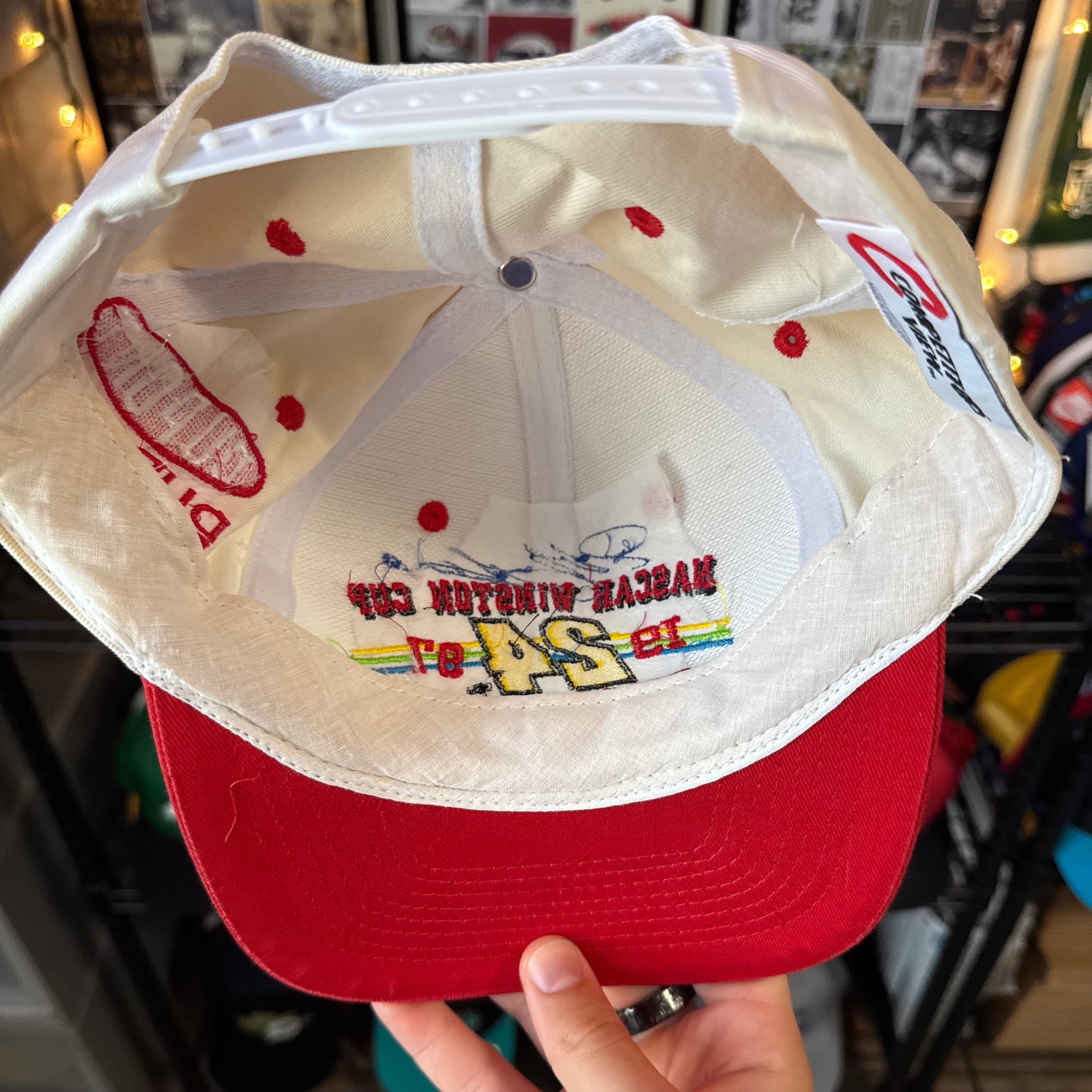 NASCAR Winston Cup Champion 1997 Jeff Gordon #24 DuPont Refinish Racing