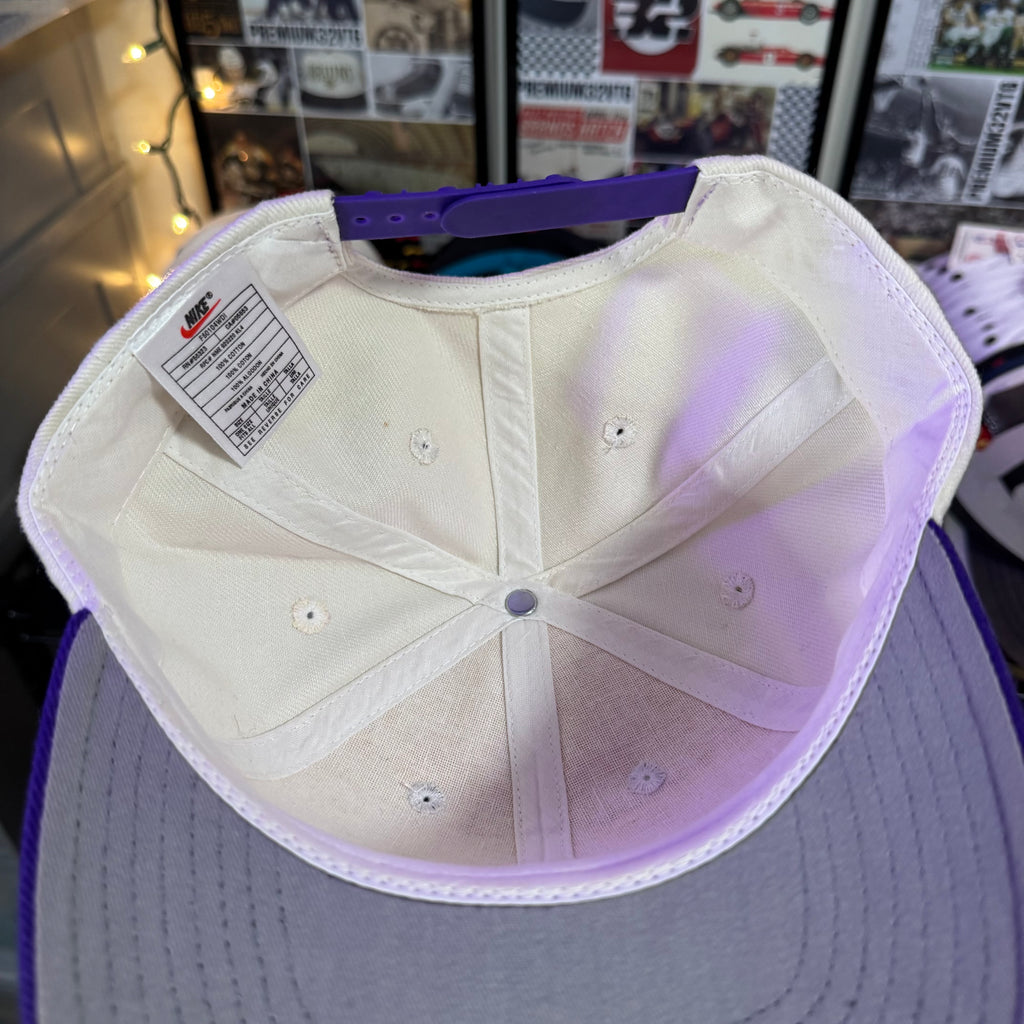 University of Washington Huskies Nike Shallow Fit Snapback