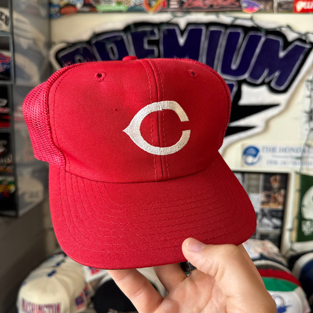 Cincinnati Reds Trucker