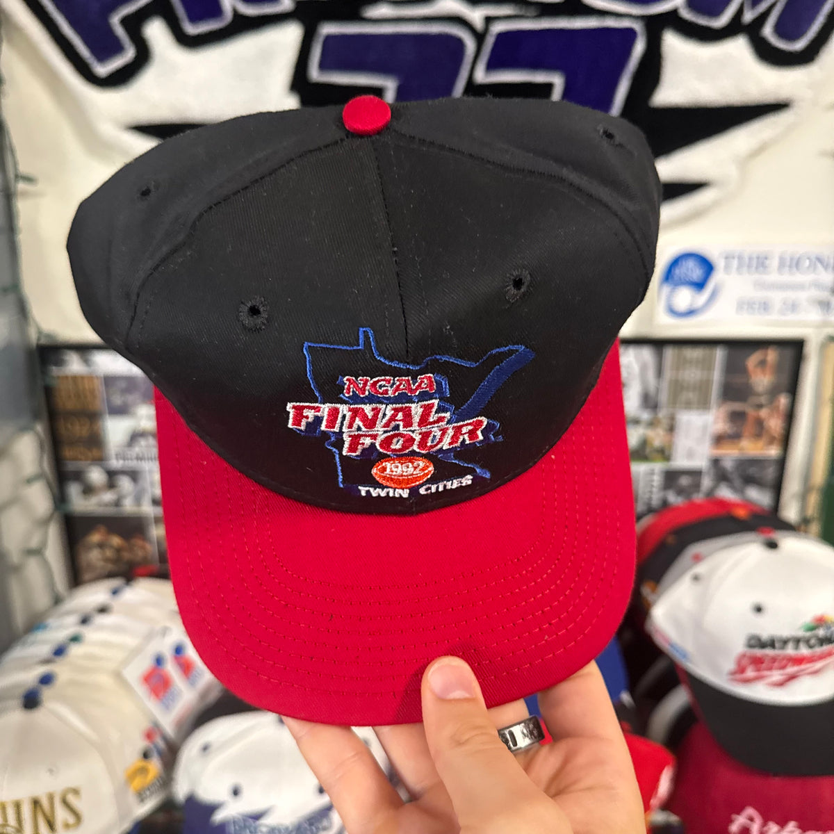 NCAA Final Four 1992 Twin Cities College Basketball Snapback