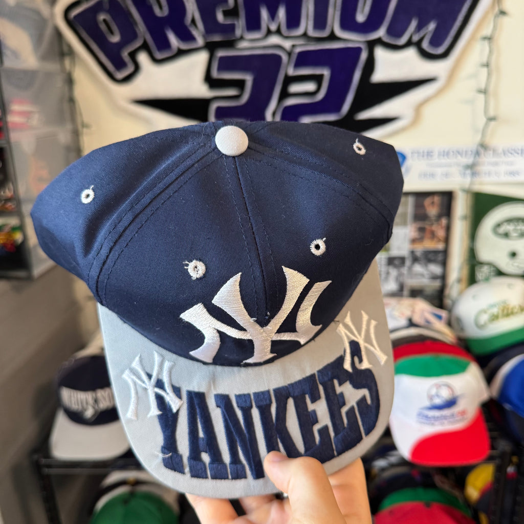 New York Yankees Brim Spell Out MLB Baseball Snapback