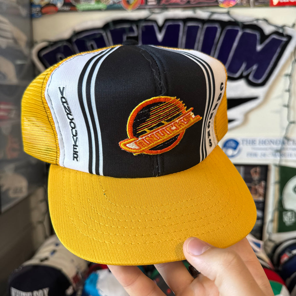 Vancouver Canucks Ted Fletcher Trucker NHL Hockey Snapback