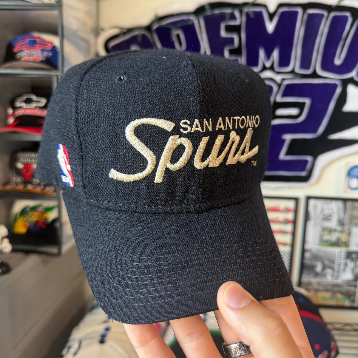 Sam Antonio Spurs Sports Specialties Single Line Script NBA Basketball Snapback *flaw