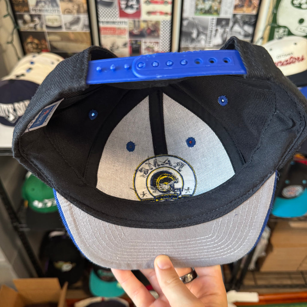 St. Louis Rams Circle Helmet Logo NFL Snapback Hat