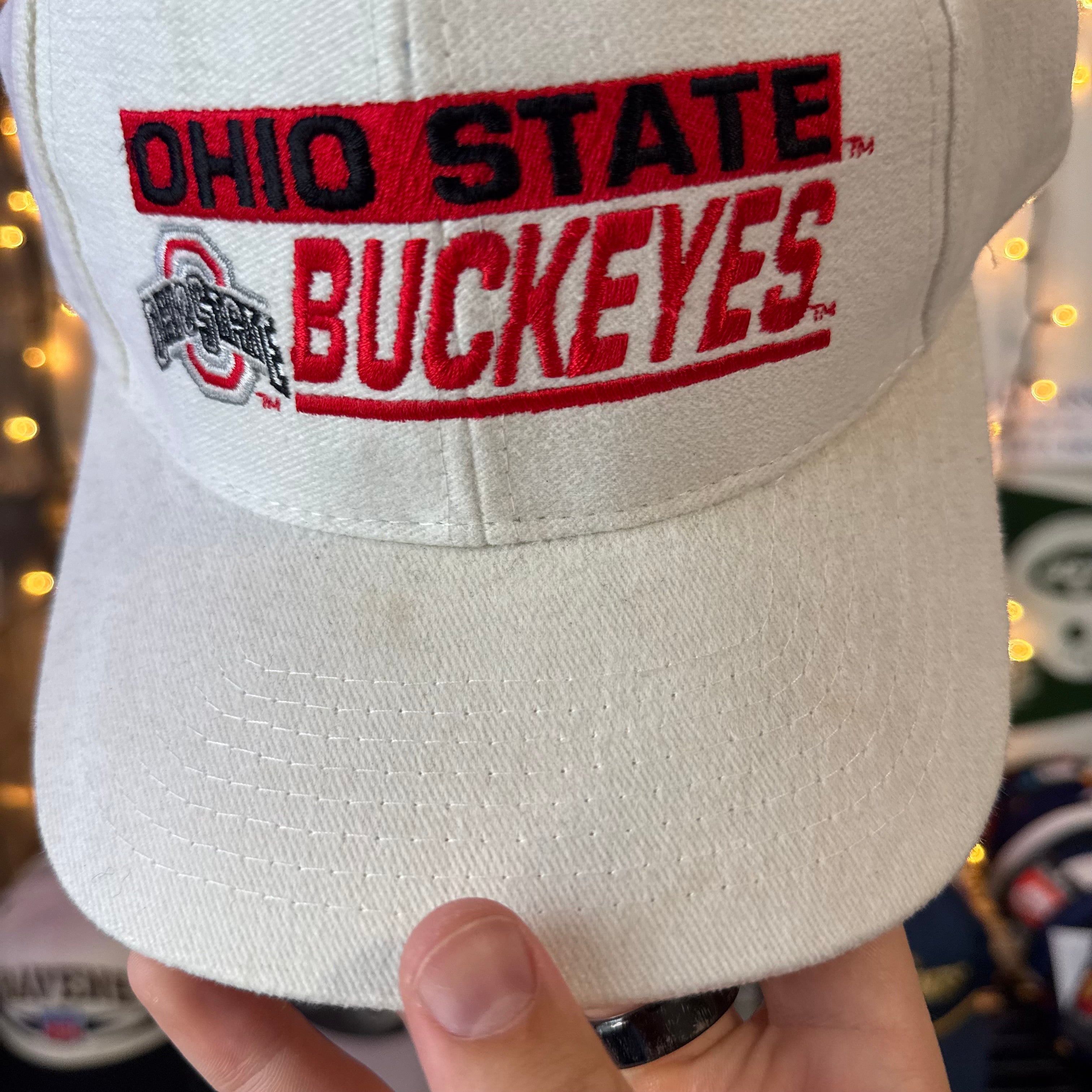 Ohio State Buckeyes Shallow Fit White Logo Athletic Snapback