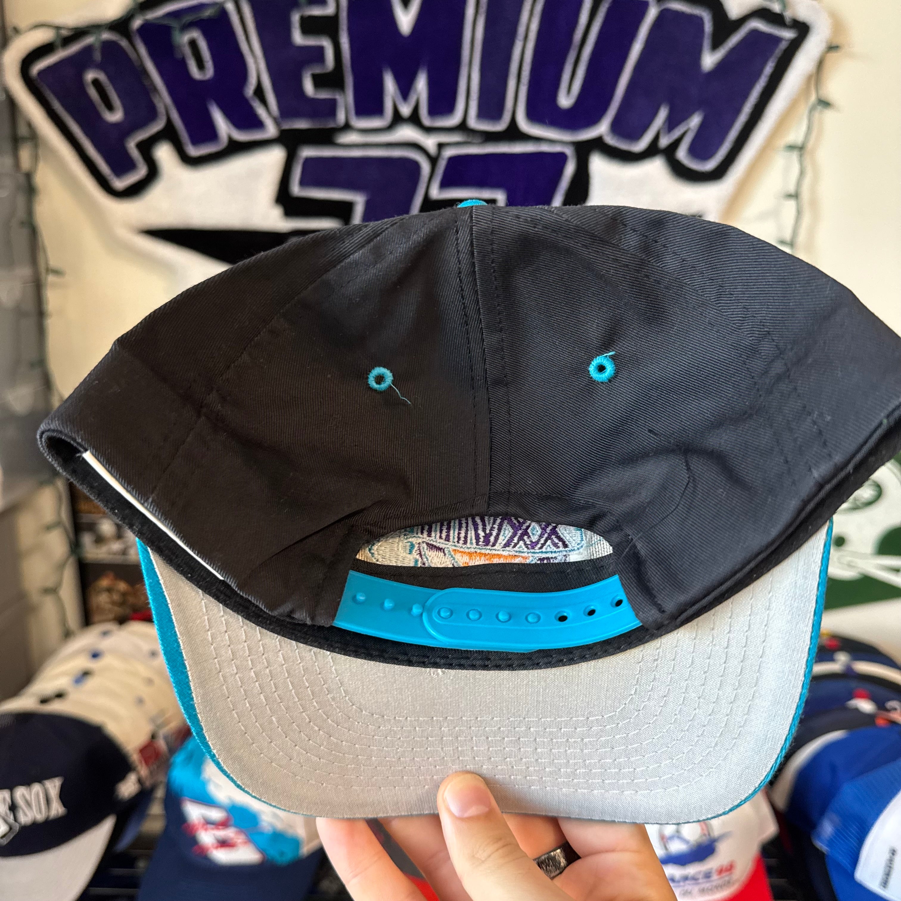 Super Bowl XXVIII 1994 Georgia Dome NFL Football Snapback