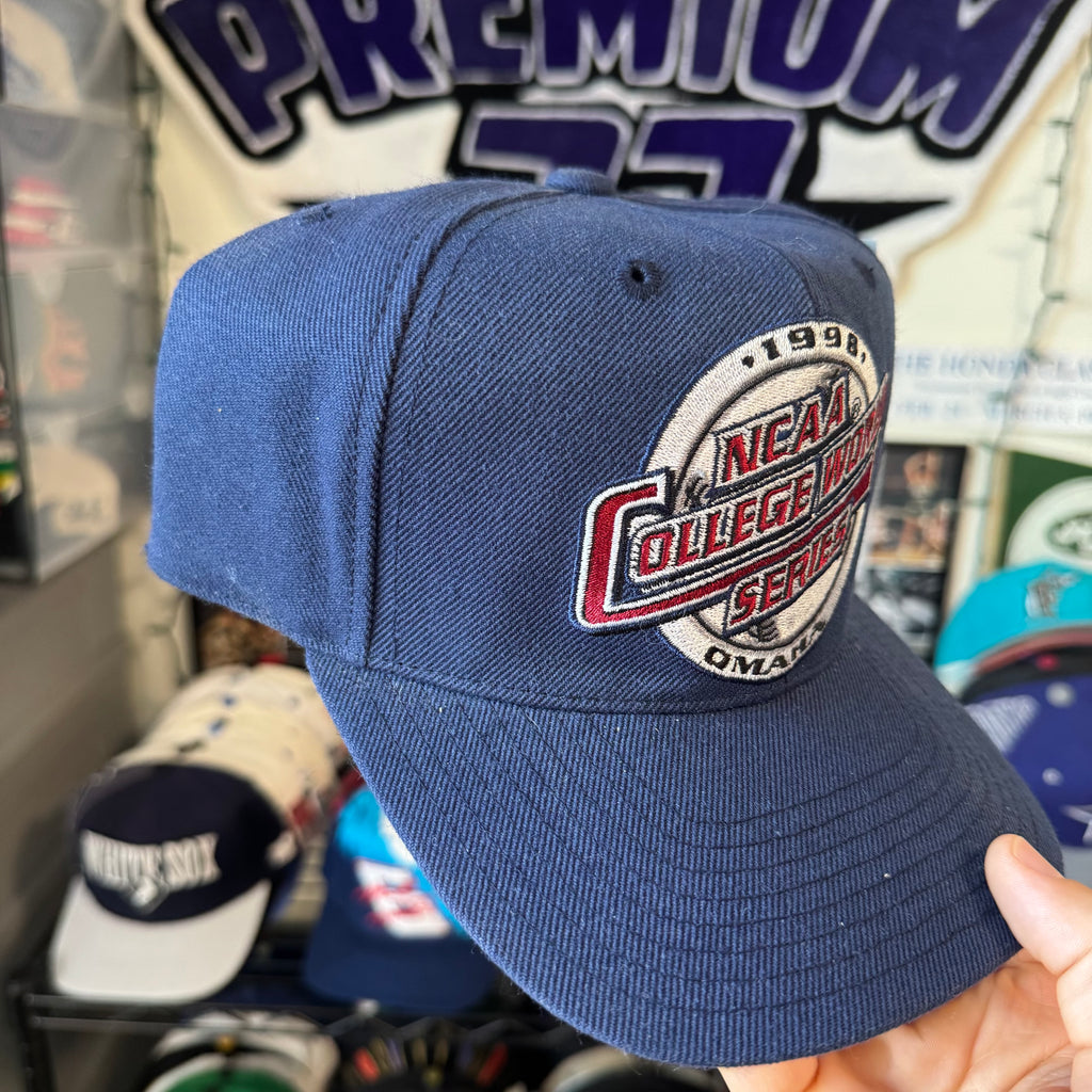 NCAA College World Baseball 1998 Omaha Fitted Size 7 1/2