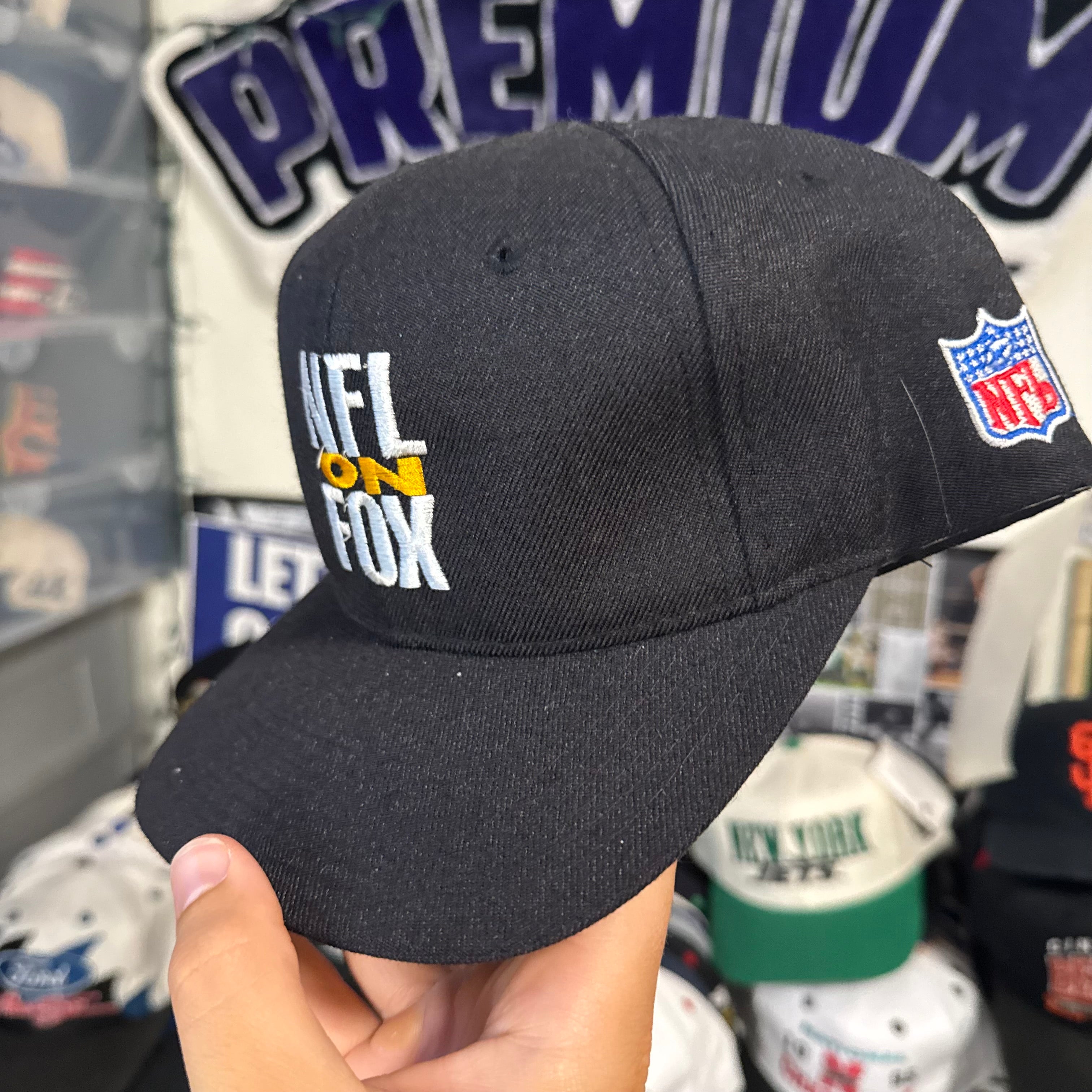 NFL on FOX Wool Blend Snapback
