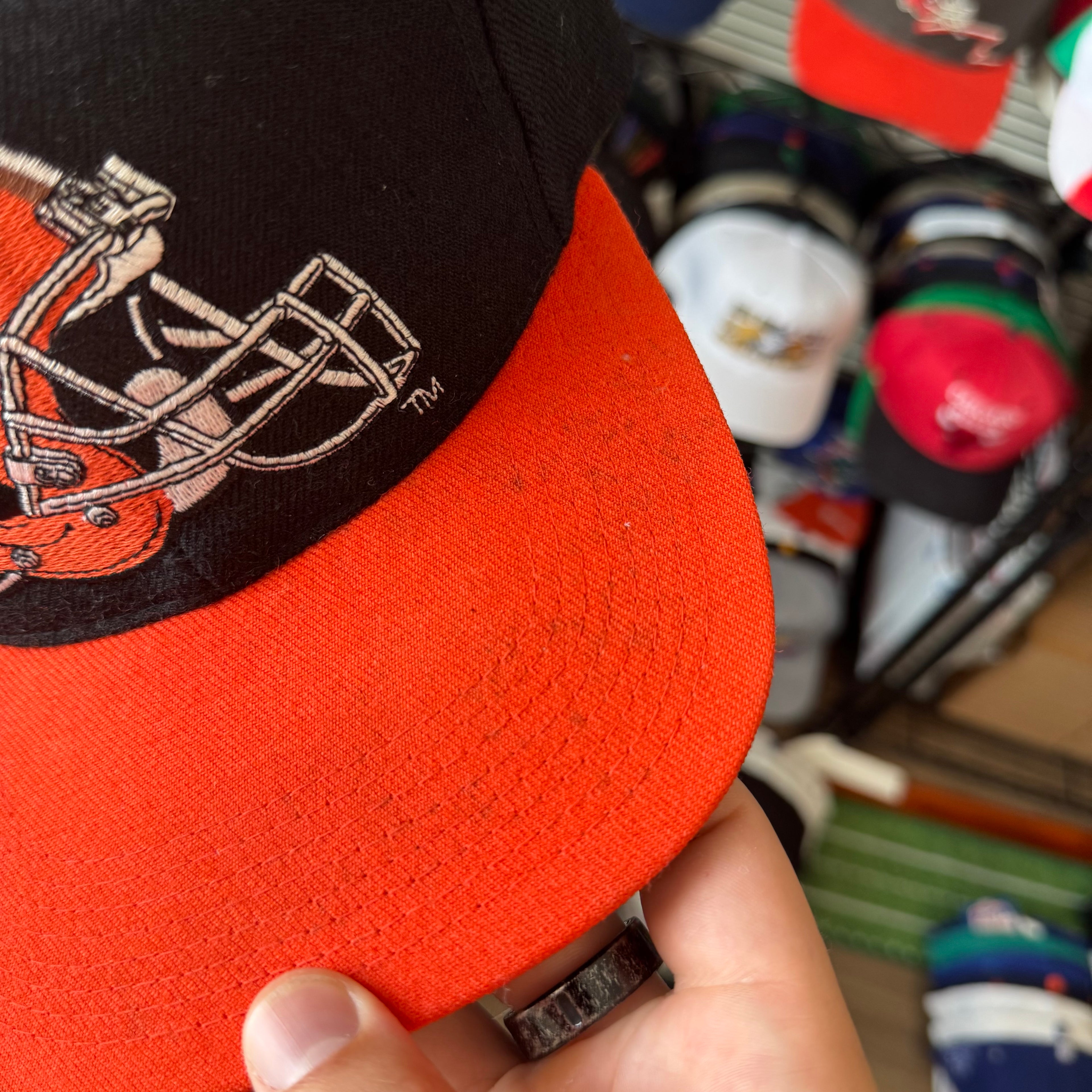 Cleveland Browns Blockhead Football Helmet NFL Football Snapback